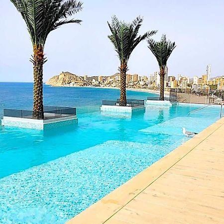 Apartamento De Lujo En Primera Linea De Playa เบนิดอร์ม ภายนอก รูปภาพ